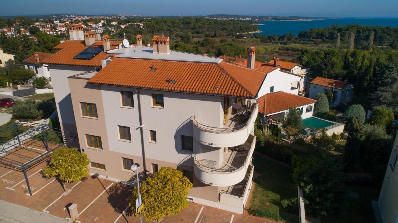 Apartments Oliva Premantura Zewnętrze zdjęcie