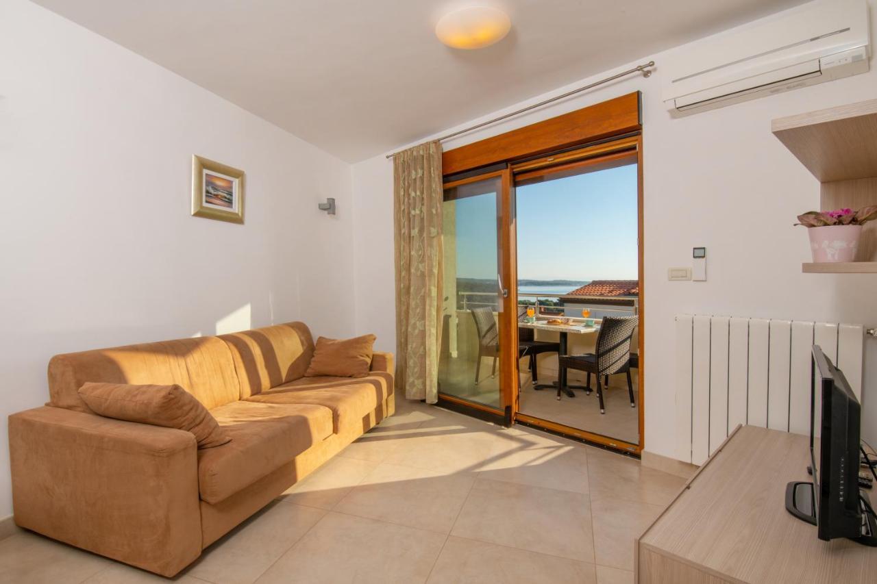 Apartments Oliva Premantura Zewnętrze zdjęcie