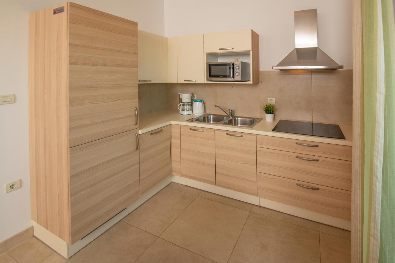 Apartments Oliva Premantura Zewnętrze zdjęcie