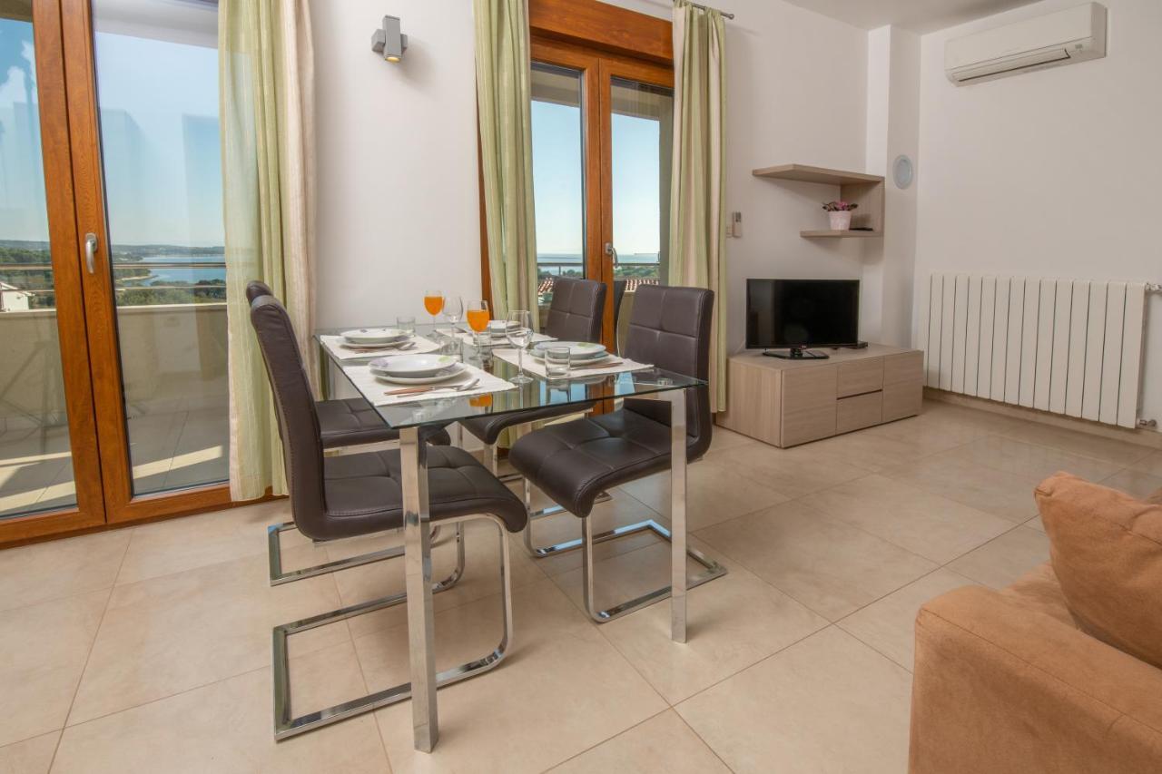 Apartments Oliva Premantura Zewnętrze zdjęcie